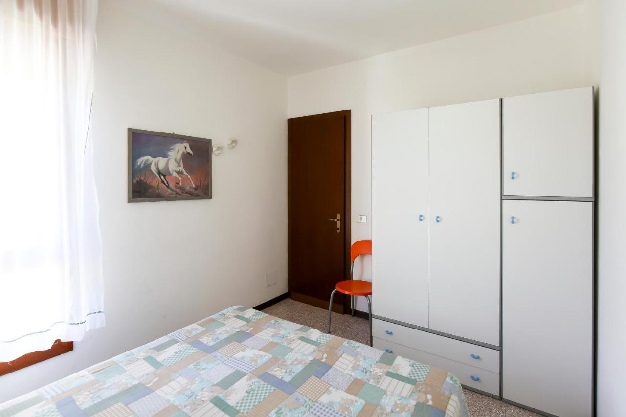 Residence Le Zattere Бибионе Экстерьер фото