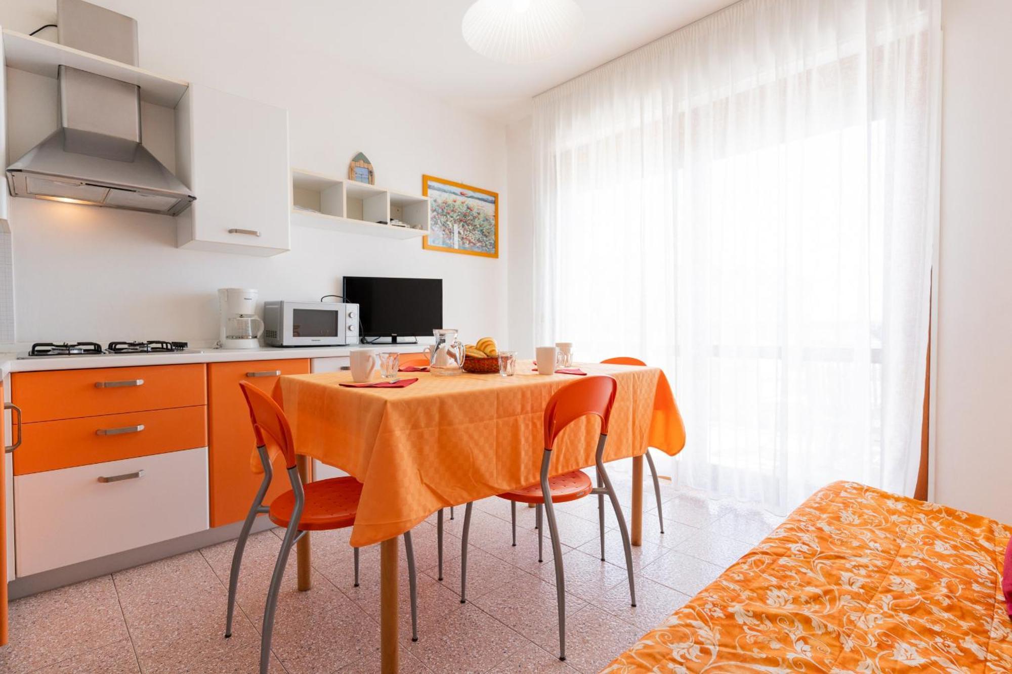 Residence Le Zattere Бибионе Экстерьер фото